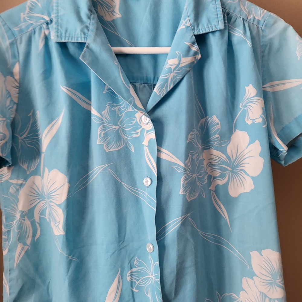 Vintage Hawaiian shirt